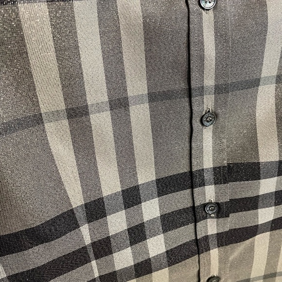 LIM ED Burberry Authentic Women Shimmery Gray Long Sleeve Button Down Shirt - Picture 3 of 12